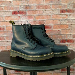 Dr. Martin Air Wair - Navy - Men 7 Women 8